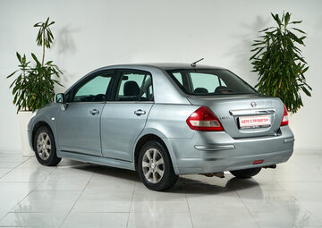 Nissan Tiida Вид 4