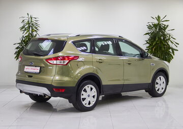 Ford Kuga Вид 5