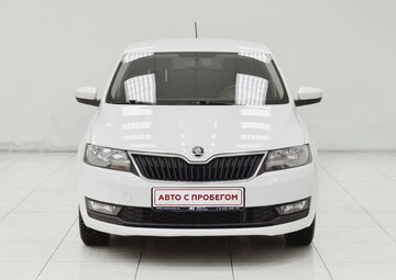 Skoda Rapid Вид 3