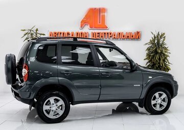 Chevrolet Niva Вид 4