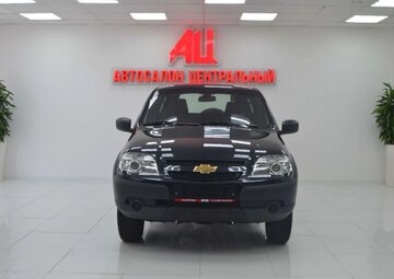 Chevrolet Niva Вид 2