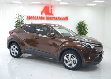 Toyota C-HR Вид 3